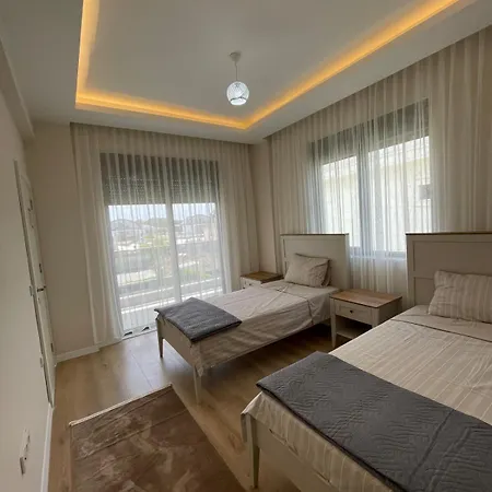Serenitygardenholiday 8 *
