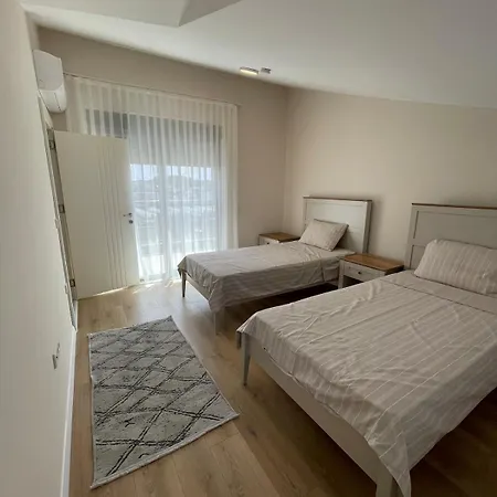 Serenitygardenholiday 8 Вилла *