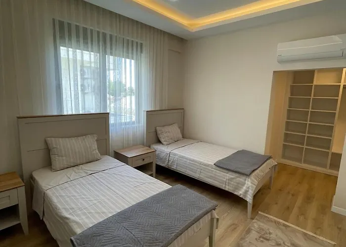 Villa Serenitygardenholiday 8 *