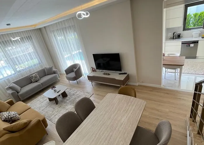 Serenitygardenholiday 8